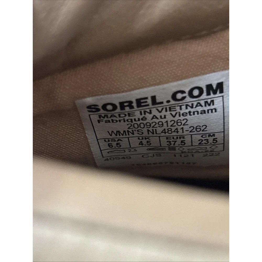 Sorel Women's Lennox Hiking Boot Waterproof,m Snakeskin size 6.5 UNWORN